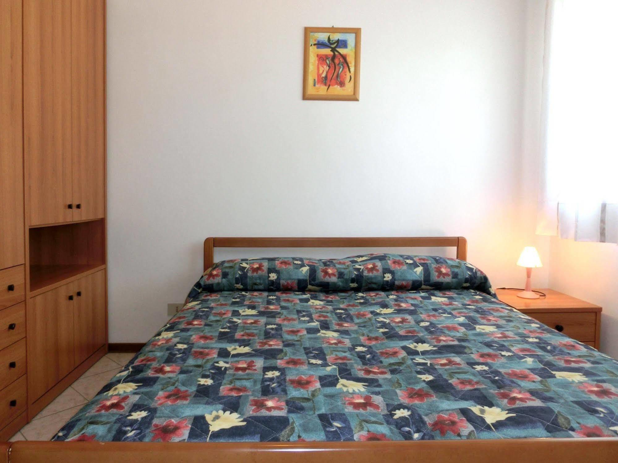 Ferienwohnung Viviana Lignano Sabbiadoro Exterior foto