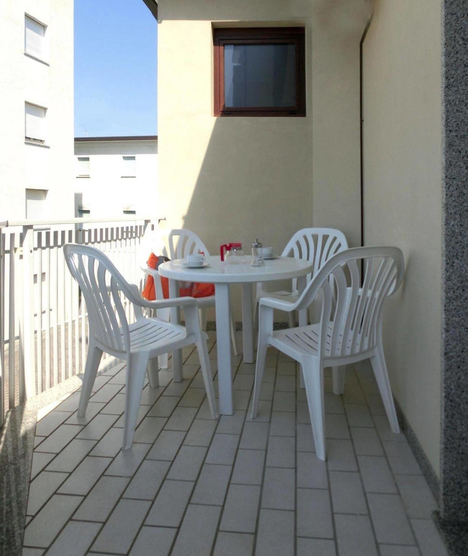 Ferienwohnung Viviana Lignano Sabbiadoro Exterior foto